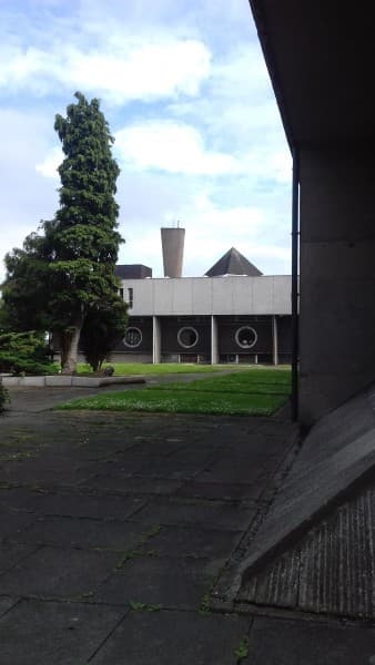 Bebington Central Library