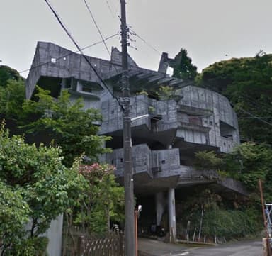 Dr. Minezaki House (Dragon Fort)