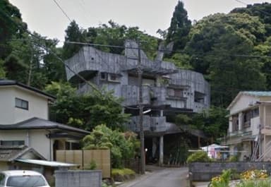 Dr. Minezaki House (Dragon Fort)