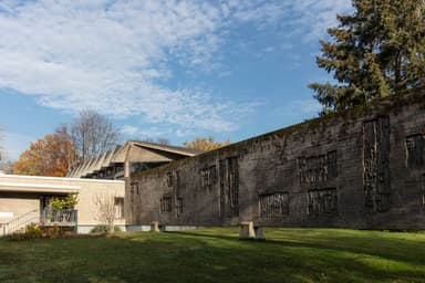 Westhausen Cemetery Mourning Hall