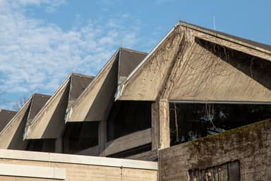 Westhausen Cemetery Mourning Hall
