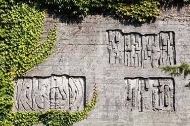 Westhausen Cemetery Mourning Hall
