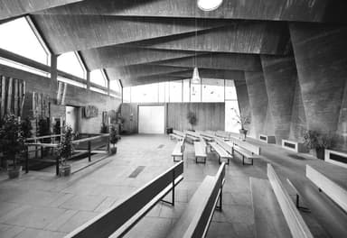 Westhausen Cemetery Mourning Hall