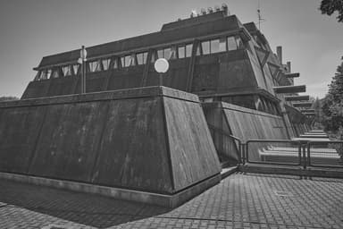 Central Animal Labs "Mouse Bunker", Freie Universität Berlin (Zentrale Tierlaboratorien "Mäusebunker")