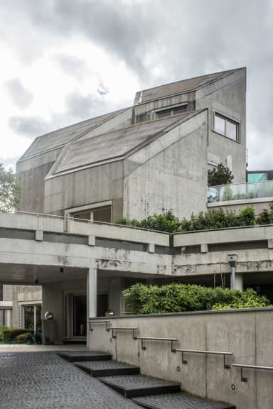 Jesuit Monastery, (Jesuitenkloster Ordenshaus “Stimmen der Zeit”) (today: Apartment Building)