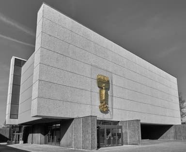 Mary Queen of Martyrs Church (Gedenkkirche Maria Regina Martyrum)