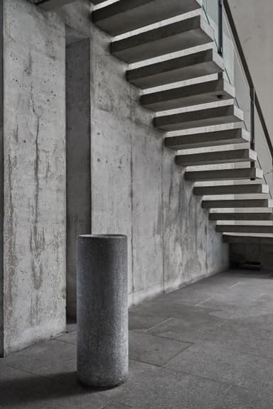 Mary Queen of Martyrs Church (Gedenkkirche Maria Regina Martyrum)