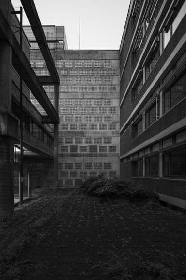Lecture Centre and Library, University of Cologne