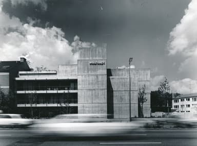 Office Building Max Weishaupt