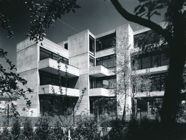 Office Building Max Weishaupt