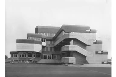 Realschule (Secondary School) (today: Max und Moritz Elementary School)