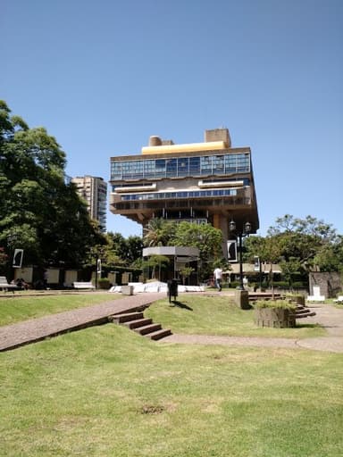 Biblioteca Nacional Mariano Moreno