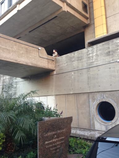 Biblioteca Nacional Mariano Moreno