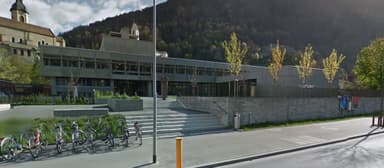 High School Haus Cleric (Kantonsschule)