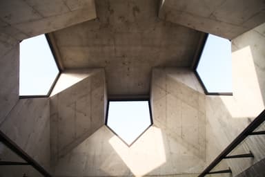 Behavioral Sciences Building, University of Illinois