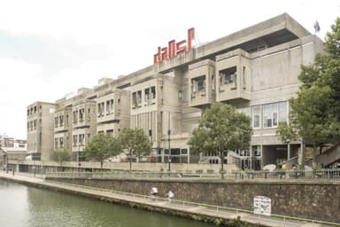 Centre Administratif (today: Centre National de Danse)