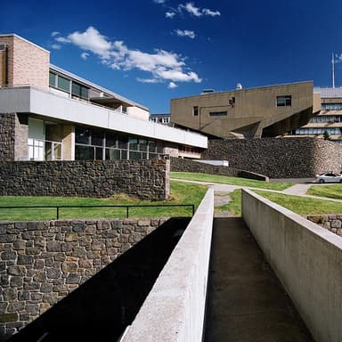 Begrisch Hall, Bronx Community College, City University of New York