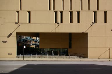 Metropolitan Correctional Center