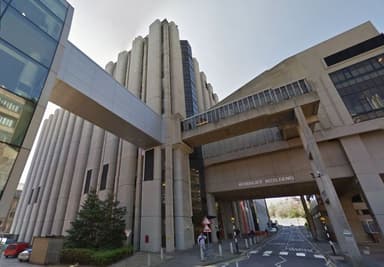 Worsley Medical and Dental Building