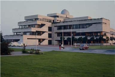 High School / Aula Hückelhoven