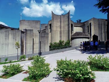 Sacred Family Church (Chiesa della Sacra Famiglia)