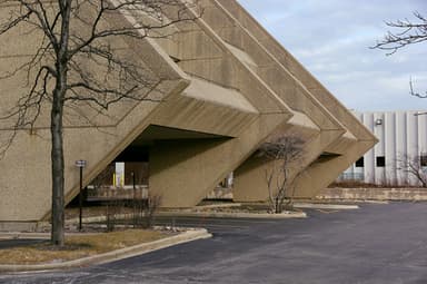 Lincoln Executive Plaza (today Daily Herald Building)