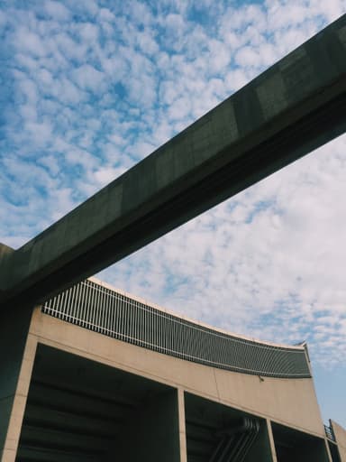 Saddam Hussein Gymnasium (today: Baghdad Gymnasium)