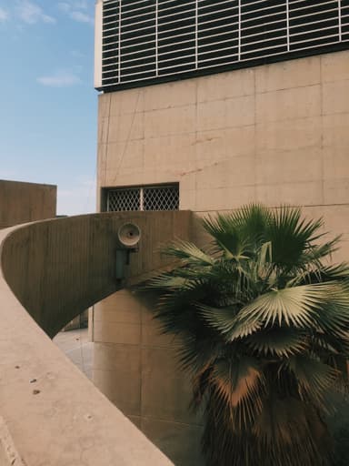 Saddam Hussein Gymnasium (today: Baghdad Gymnasium)