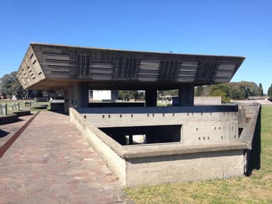 Temple and Niches, Chacarita Cemetery (Cementerio Chacarita)