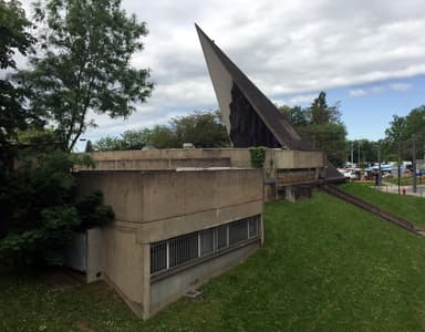 L'Église Notre-Dame-de-Balmont (today Ciné Duchère Movie Theater)