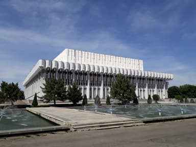 Peoples' Friendship Palace (today Istiqlol Palace)