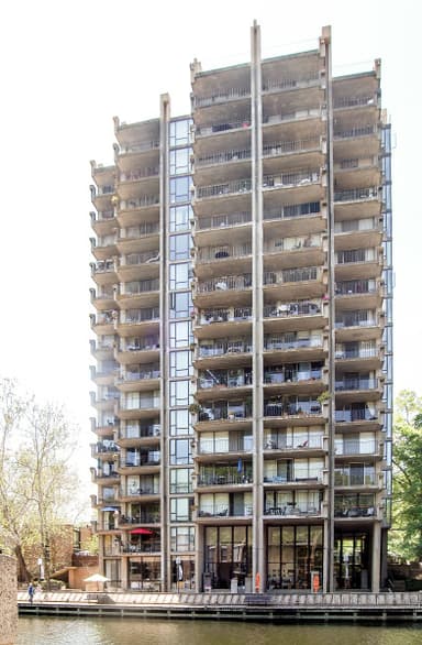 Lake Anne Village Center