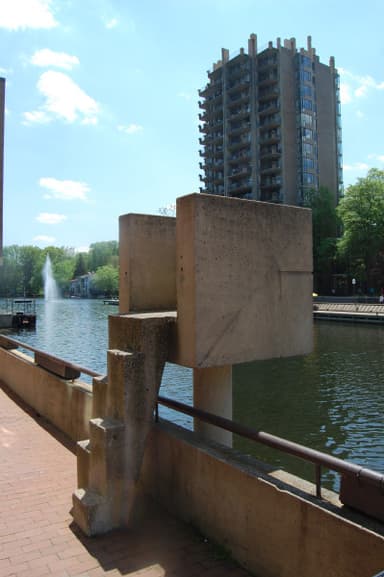 Lake Anne Village Center