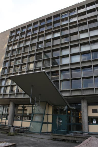 LTS Patrimonium (today: Cygnus Gymnasium)