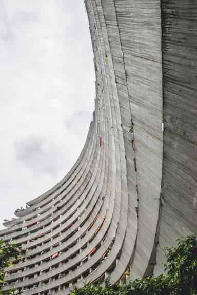 Sonnenring Residential Complex and Bürotel (today Leonardo Royal Hotel)