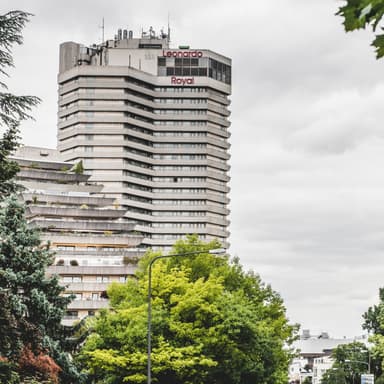 Sonnenring Residential Complex and Bürotel (today Leonardo Royal Hotel)
