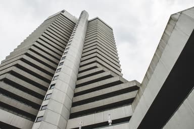 Sonnenring Residential Complex and Bürotel (today Leonardo Royal Hotel)