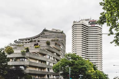 Sonnenring Residential Complex and Bürotel (today Leonardo Royal Hotel)