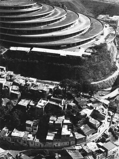 El Helicoide de la Roca Tarpeya