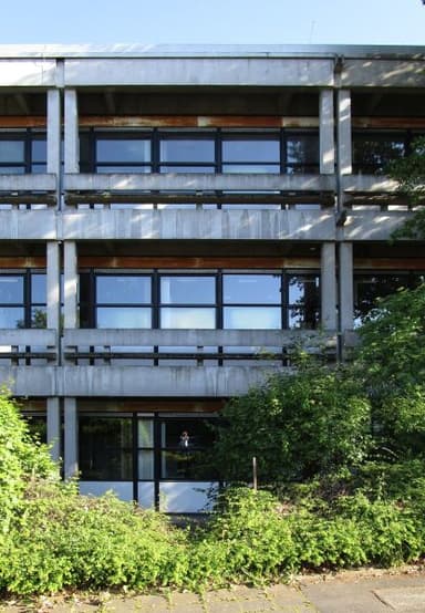 Staatliches Universitätsbauamt Gießen (today: Landesbetrieb Bau und Immobilien Hessen and Consulting Network e.V.)