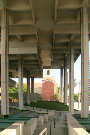 Federal Building / United States Courthouse