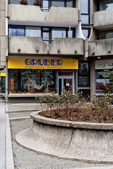 Residential Building "Jemčev vrt"