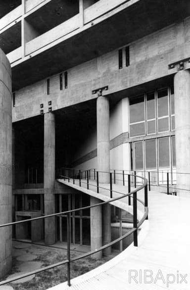 Akbar Hotel (today: South Asian University / Ministry of Overseas Indian Affairs (MOIA))