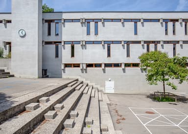 High School (Oberstufenschulhaus) Stettbach