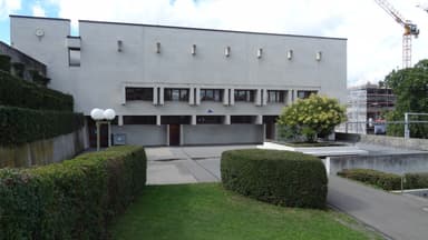 High School (Oberstufenschulhaus) Stettbach