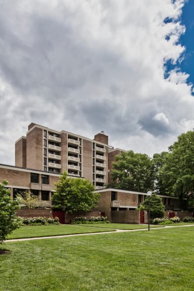 Tiber Island Cooperative Homes / Carrollsburg Square Condominium