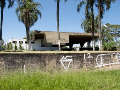 Santapaula Yacht Club Nautical Pavilion (Garagem de Barcos do Clube Santapaula)