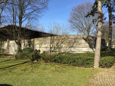 Mourninghall, Kelkheim Cemetery