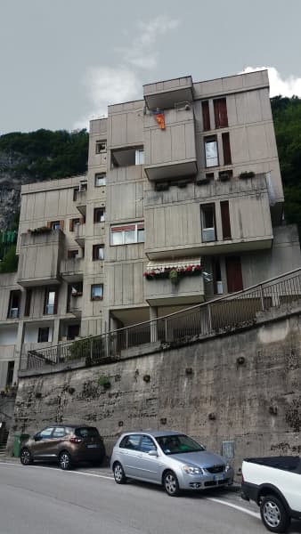 Terraced housing and four-story block