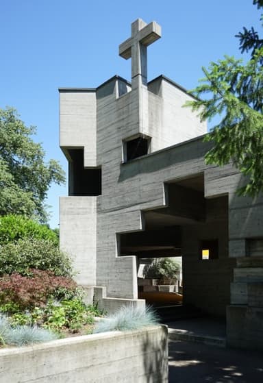 Church of the Holy Cross (Heiligkreuzkirche)